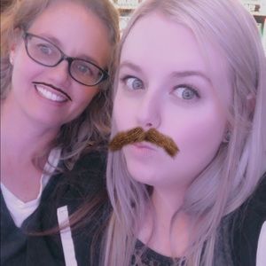 Meet your Posher, Kristen